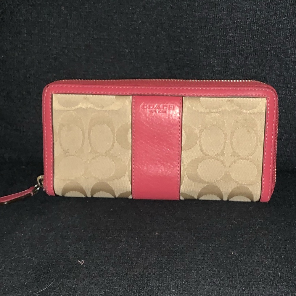 Coach Accordion Wallet